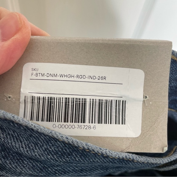 NEW WITH TAGS Everlane Vintage Rich Indigo Rigid Way High Jean in Size 26 - Picture 7 of 8